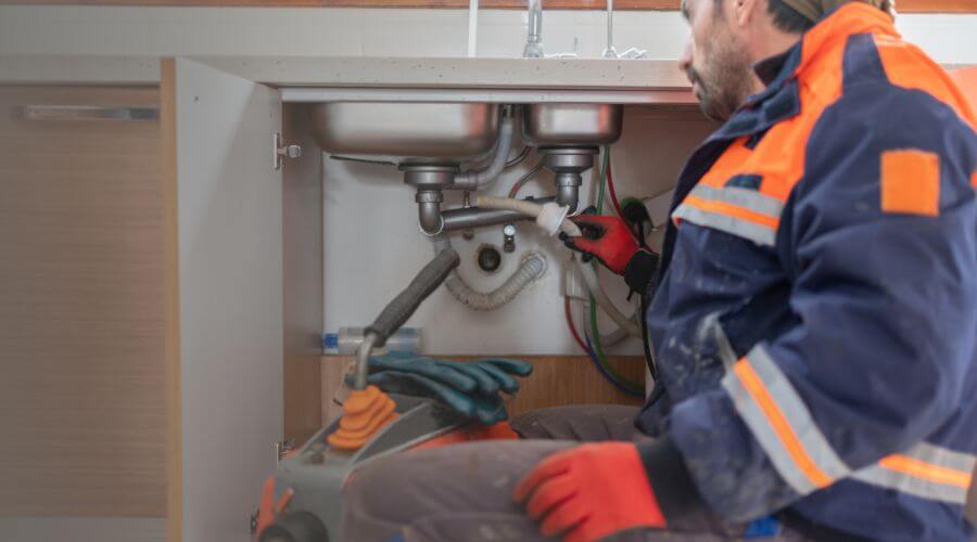 Commercial Slab Leak Plumbing in Clay City, IL